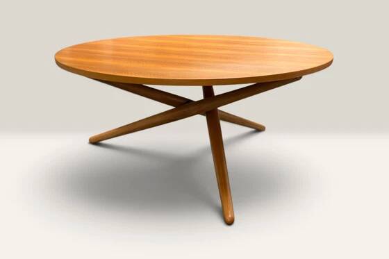 Jürg Bally Ess.Tee.Tisch pour aide au logement table réglable
