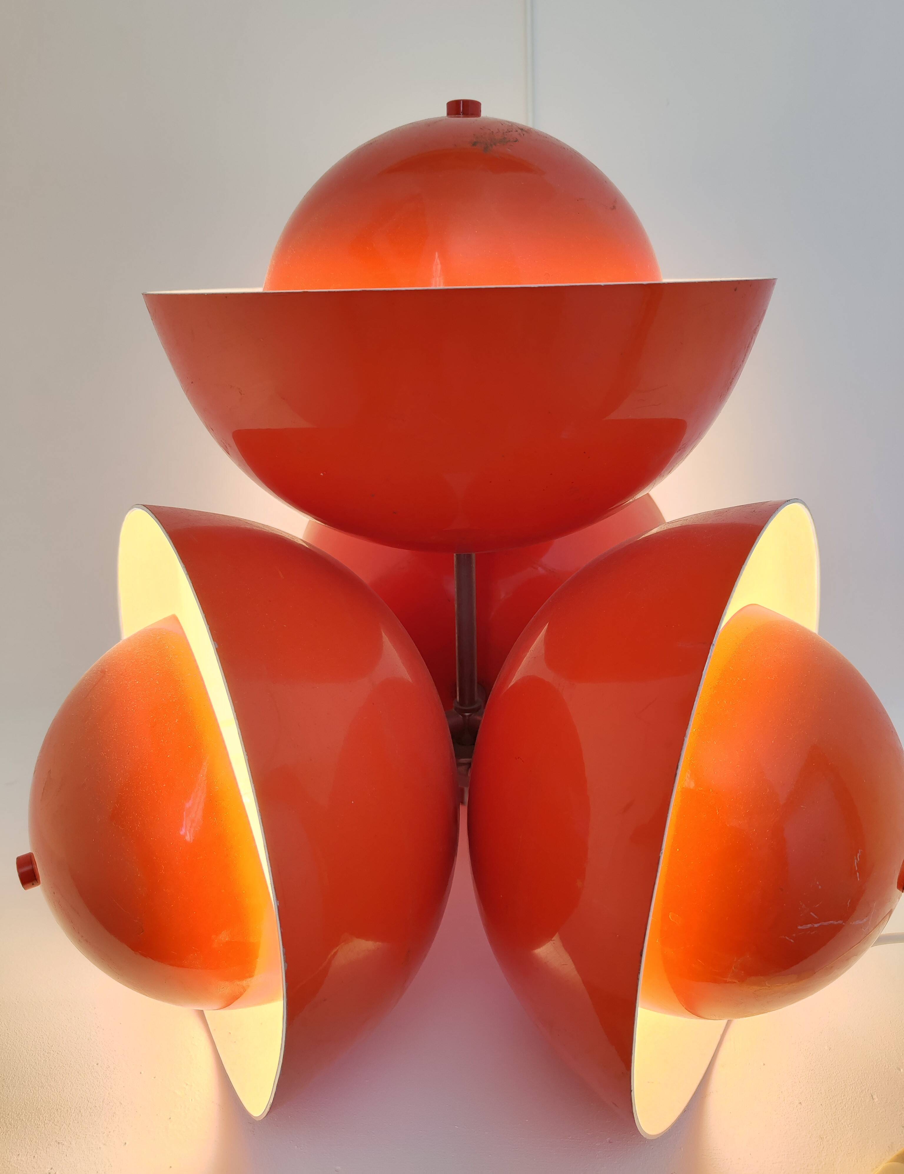 Living room lamp with 4 lights in orange color lacquered metal circa 1970