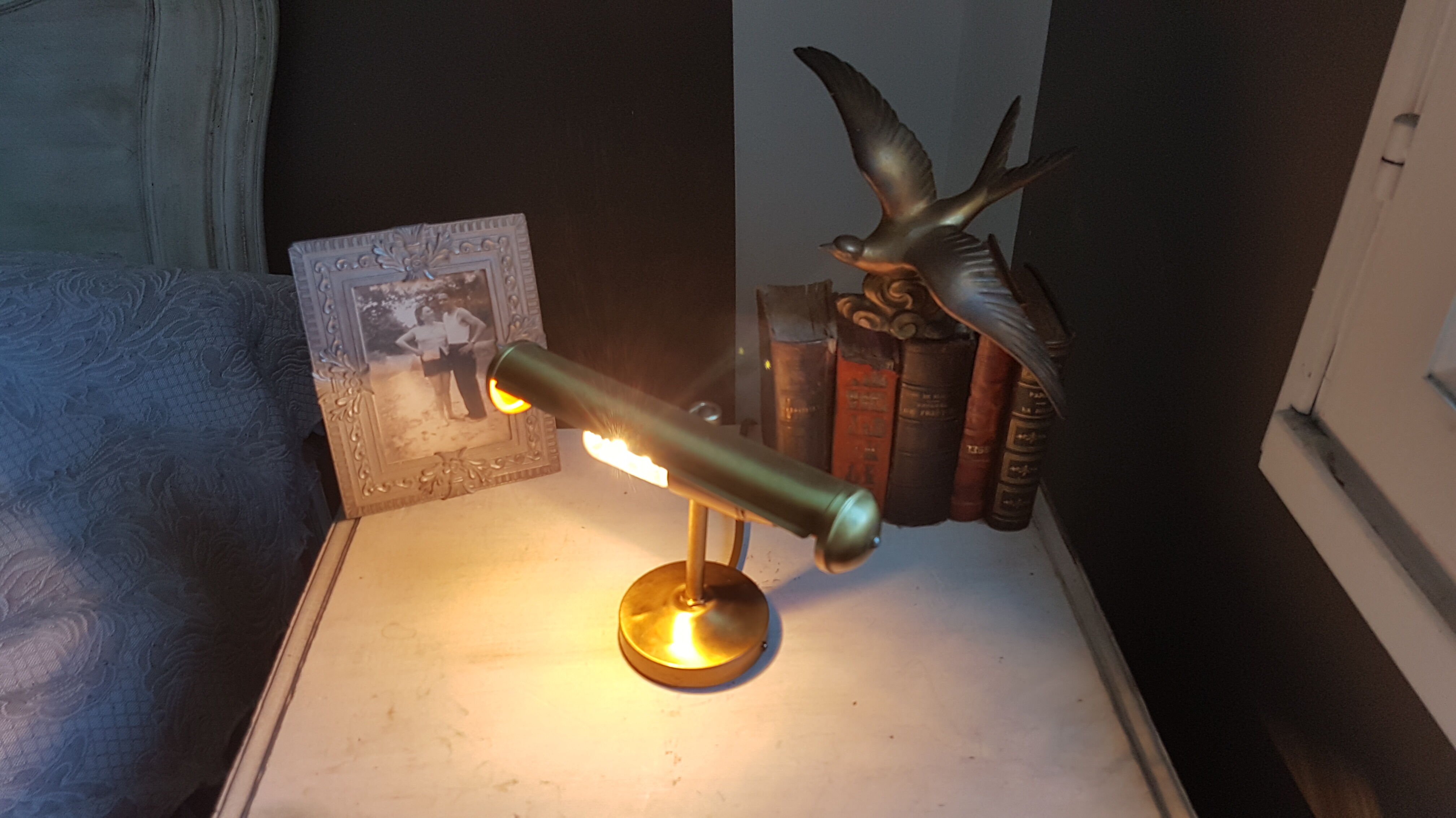 Notary Lamp Laiton 1900 Active