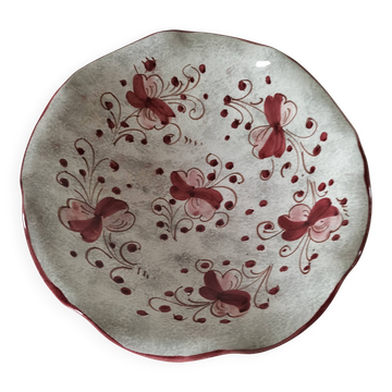 Italian earthenware cup with burgundy floral decoration