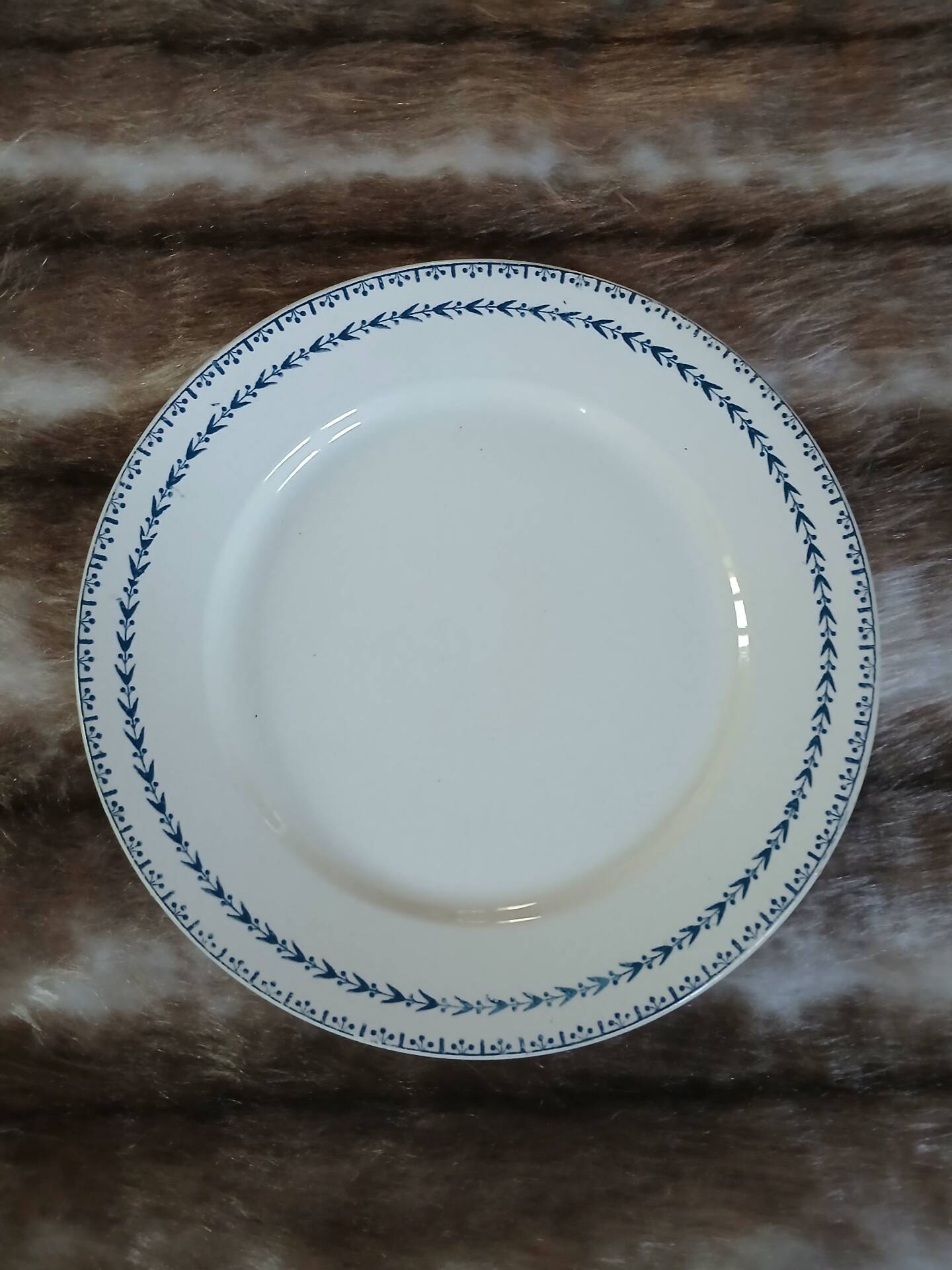 20 mismatched antique flat plates in ironstone