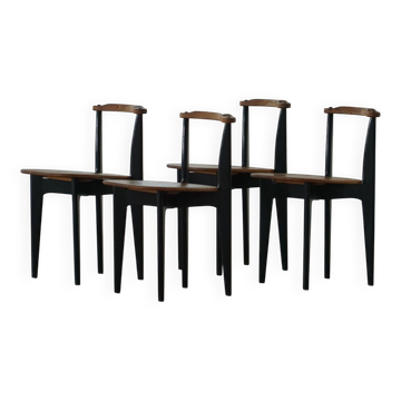 Ensemble de 4 chaises 'Thema' en pin par Yngve Ekström, Swedese, Moderne Suédois, 1954