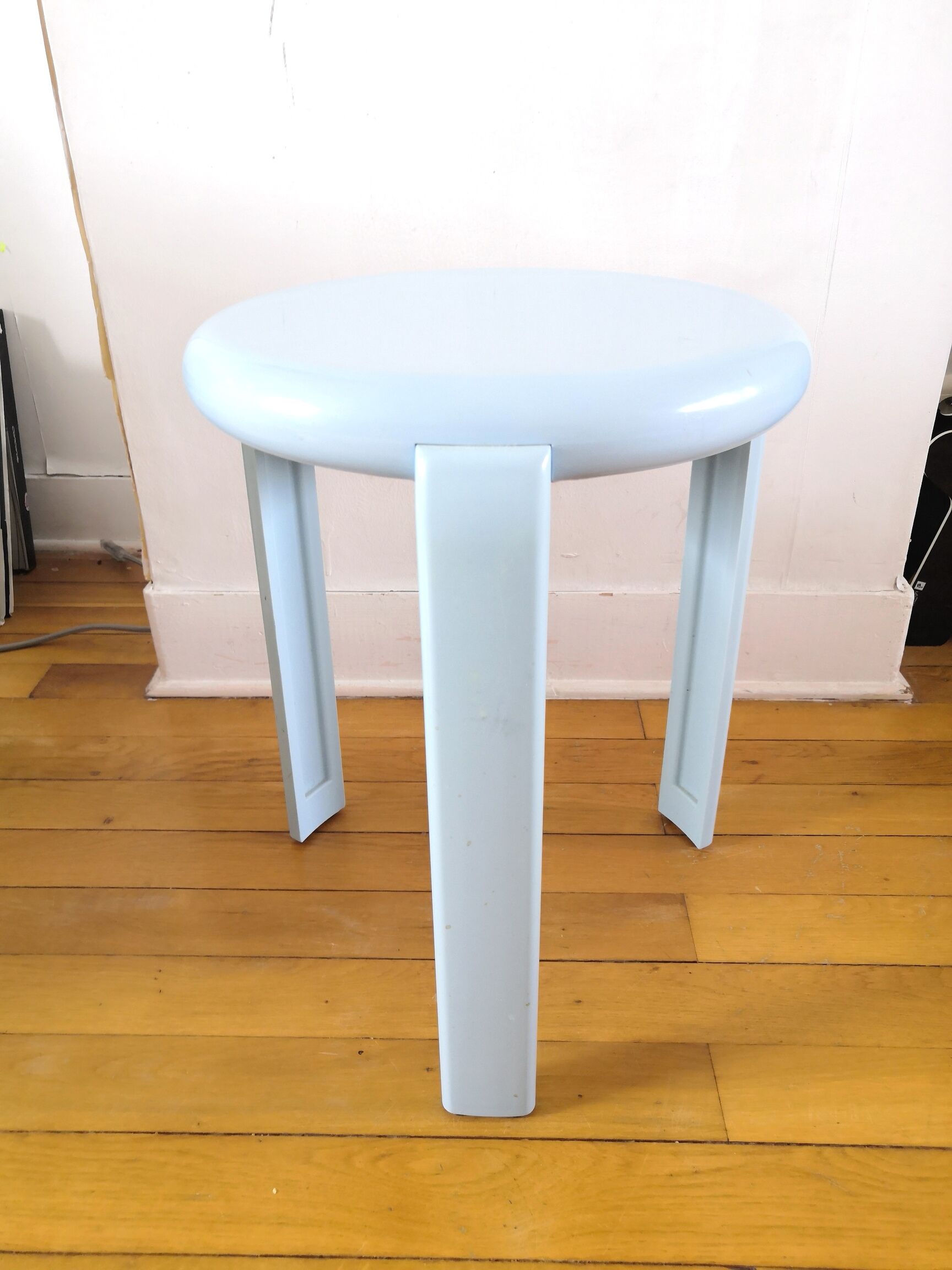 Tripod stool design Metalplastica Lucchese 80s