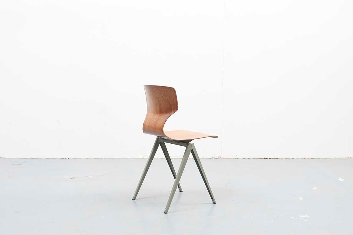 Galvanitas chair reissue holm oak