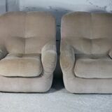 Pair of armchairs "space age". Beige corduroy velvet. France, circa 1970