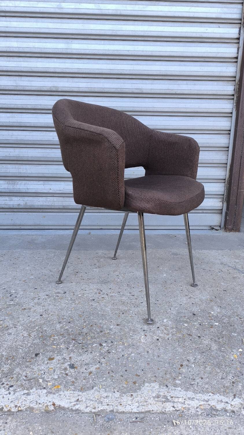 1970s tweed conference chair
