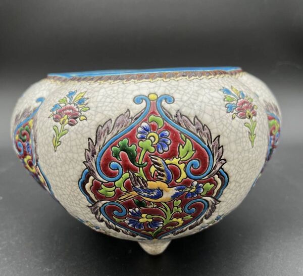 Cache-pot en faïence émaillée fin XIXe, style émaux de Longwy - 648003