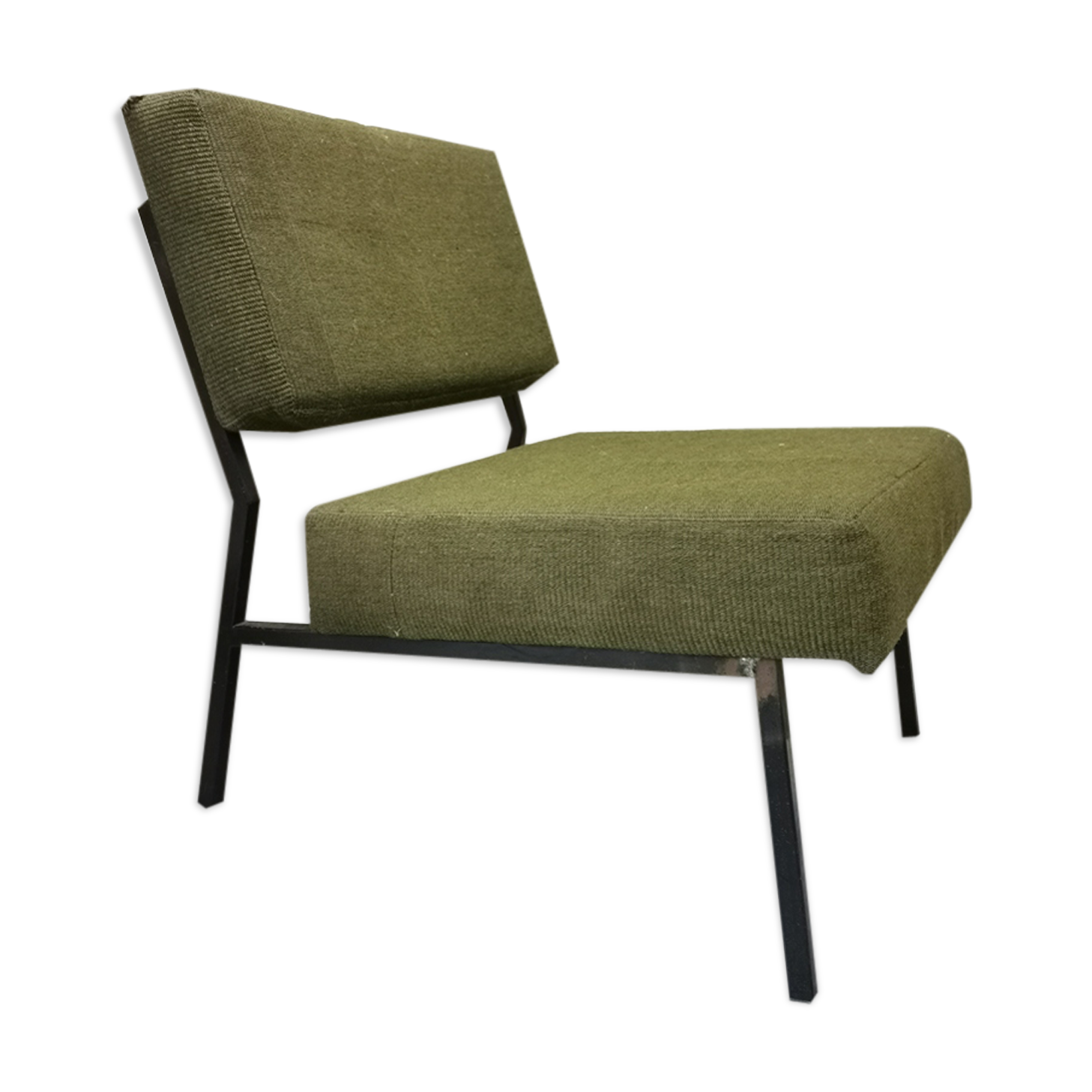 Vintage armchair in good condition