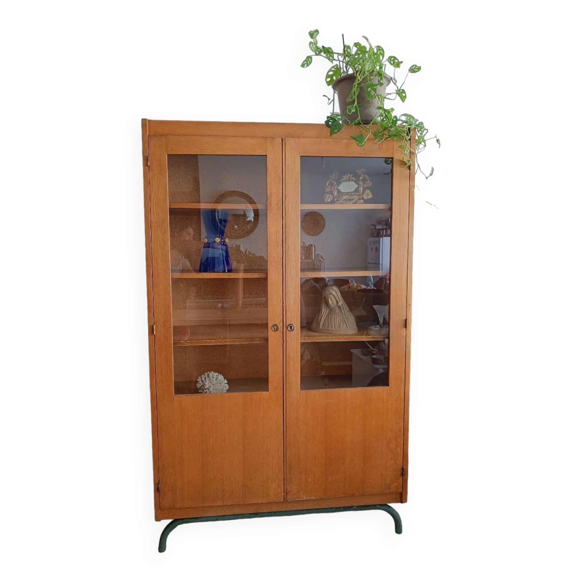 Ancienne armoire vitrine écolière