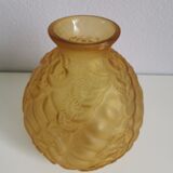 Vase frosted glass ball