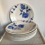 Lot of 7 dinner plates with the blue floral decoration pottery of Longchamp