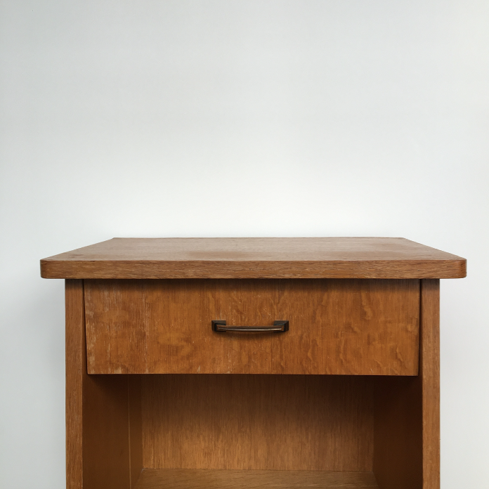 Table de chevet pieds compas en bois clair