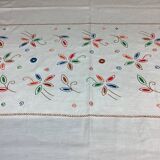 Tablecloth & 9 old monogram linen napkins