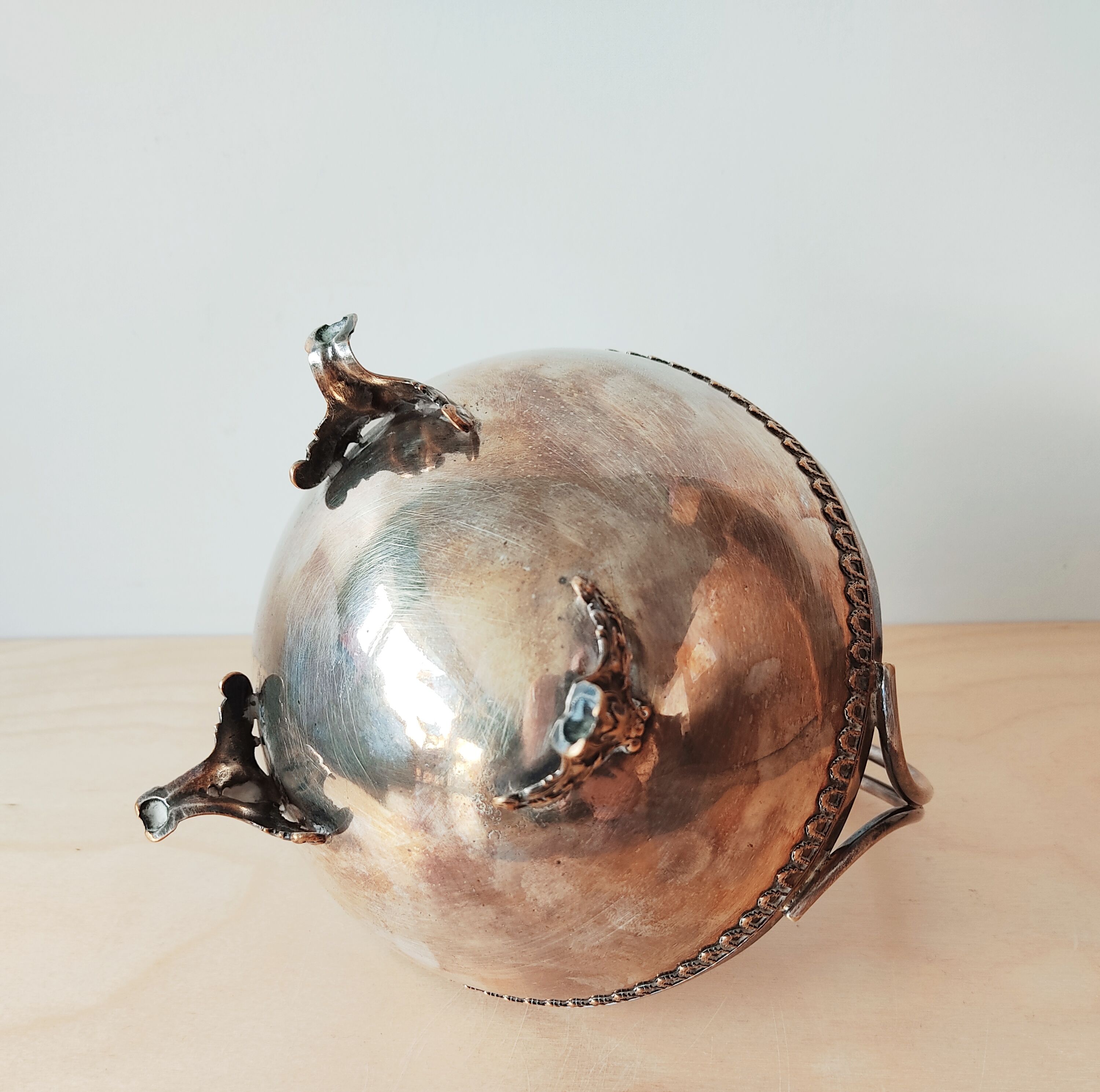 Silver metal yeard pocket vacuum