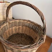 Panier osier tressé vintage , grande anse