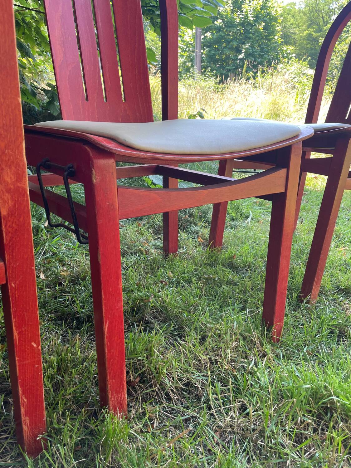 4 chaises bois rouge Baumann Argos