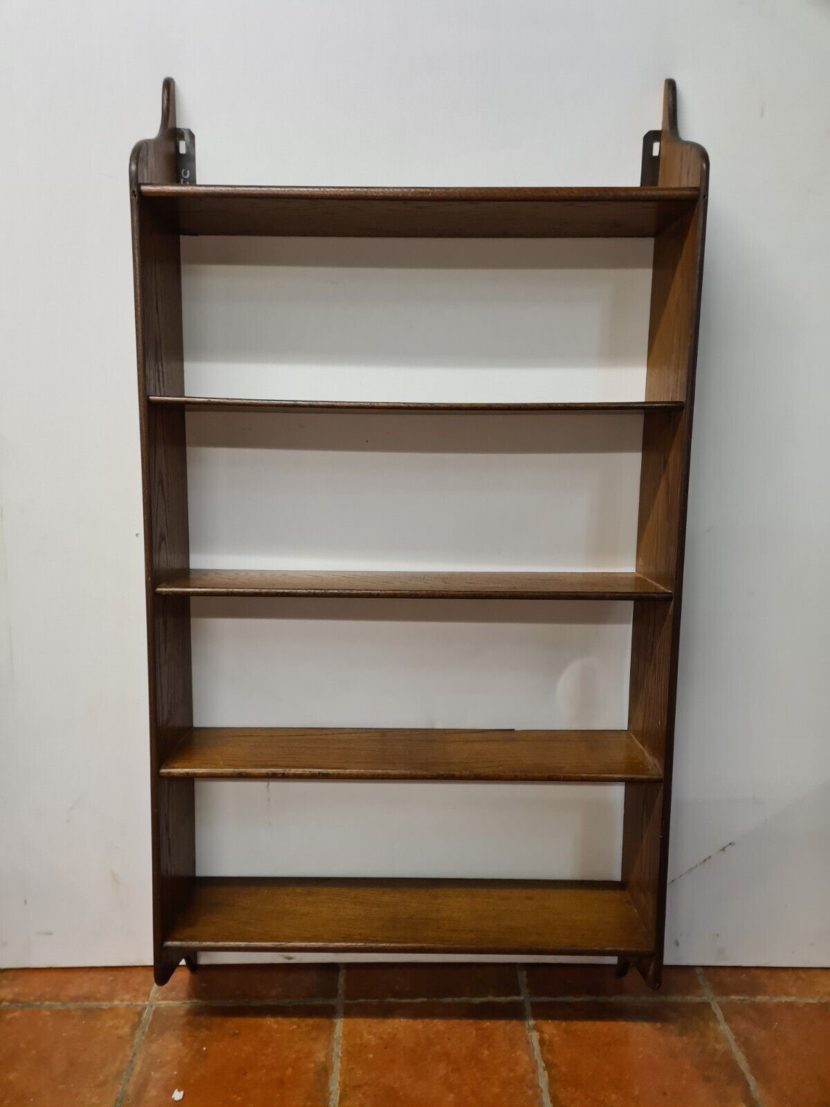 Oak wall bookcase shelf