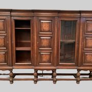 Renaissance style library in solid oak XX century