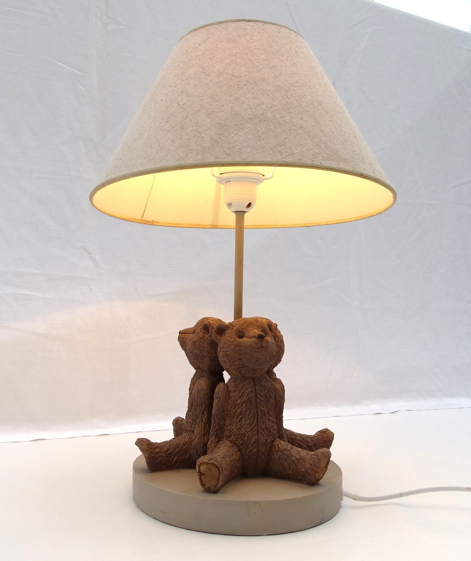 Table lamp 3 bears resin