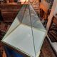 Vendôme pyramidal showcase