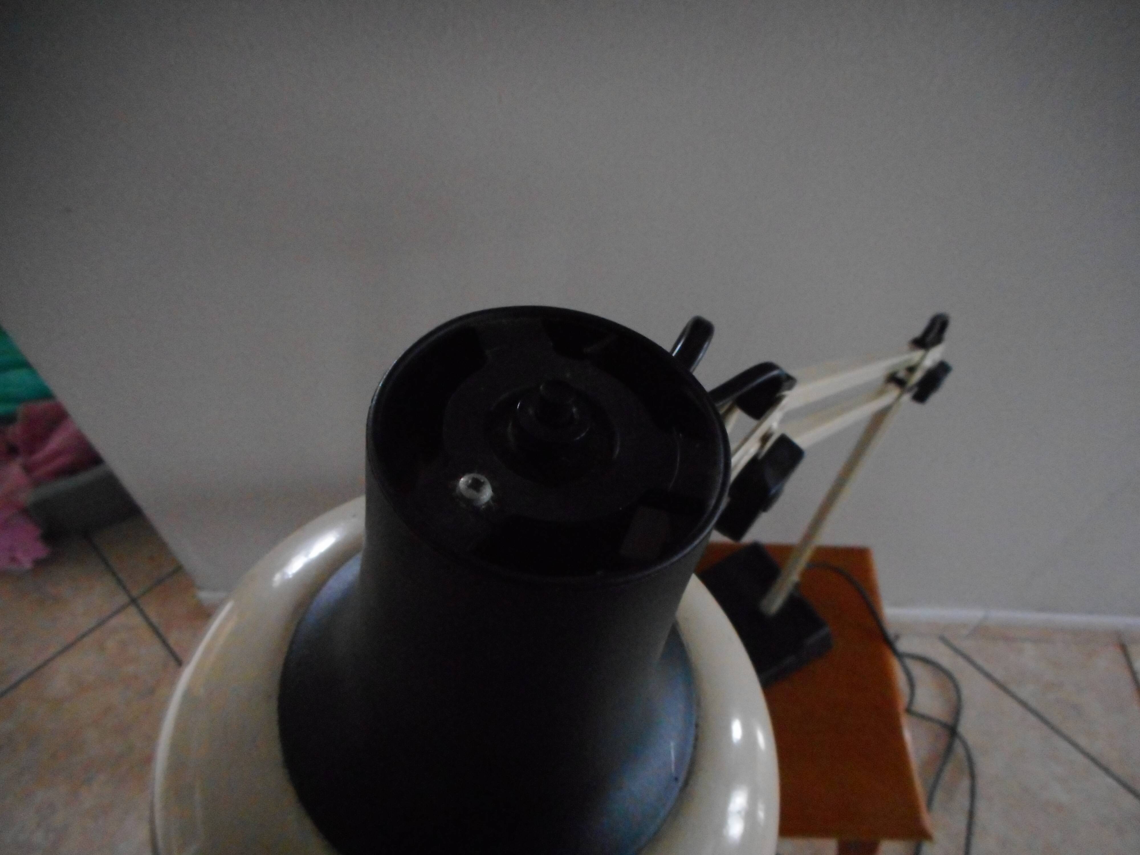 Articulated workshop lamp