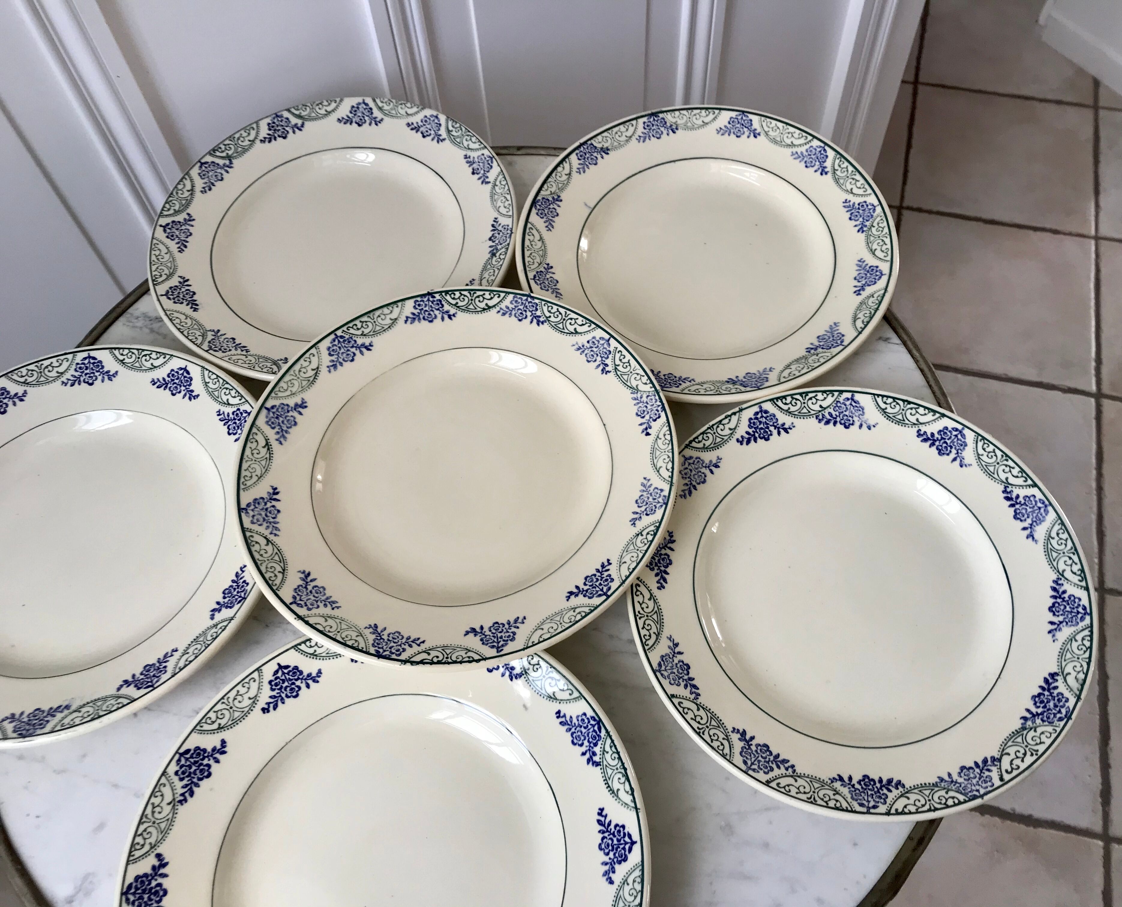 Lot de 6 assiettes plates Terre de Fer Moulins des Loups & Hamage vertes et bleues fin XIXème