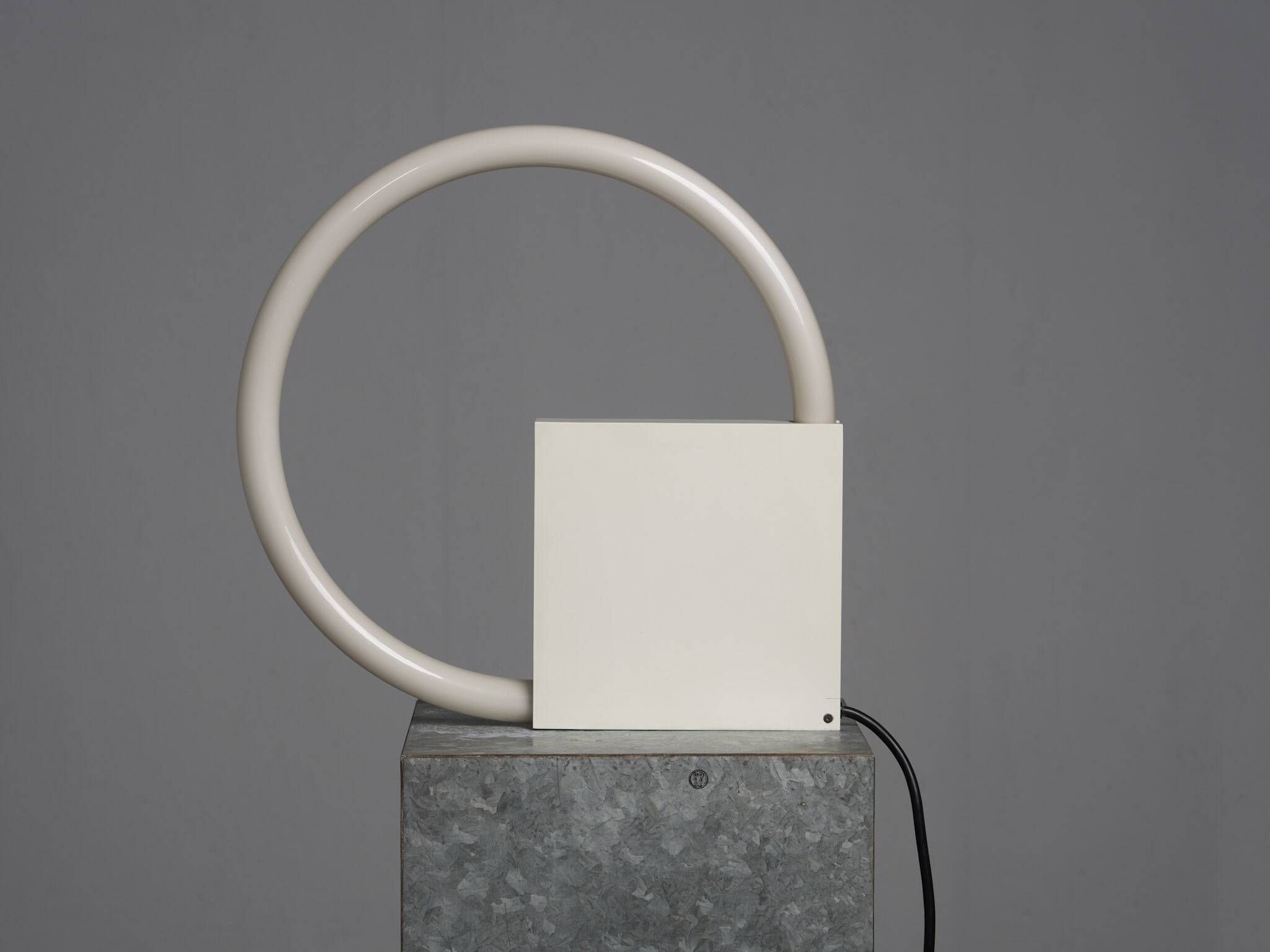 Première édition de la lampe de table TC6 par Aldo van den Nieuwelaar pour Artimeta, Pays-Bas, années 1970.