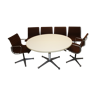 Table, fauteuils et chaises par Charles & Ray Eames et Herman Miller