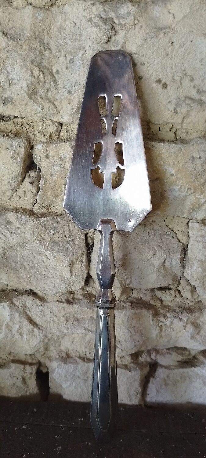 Vintage silver metal pie shovel