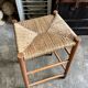 Tabouret haut en paille tressée et bois
