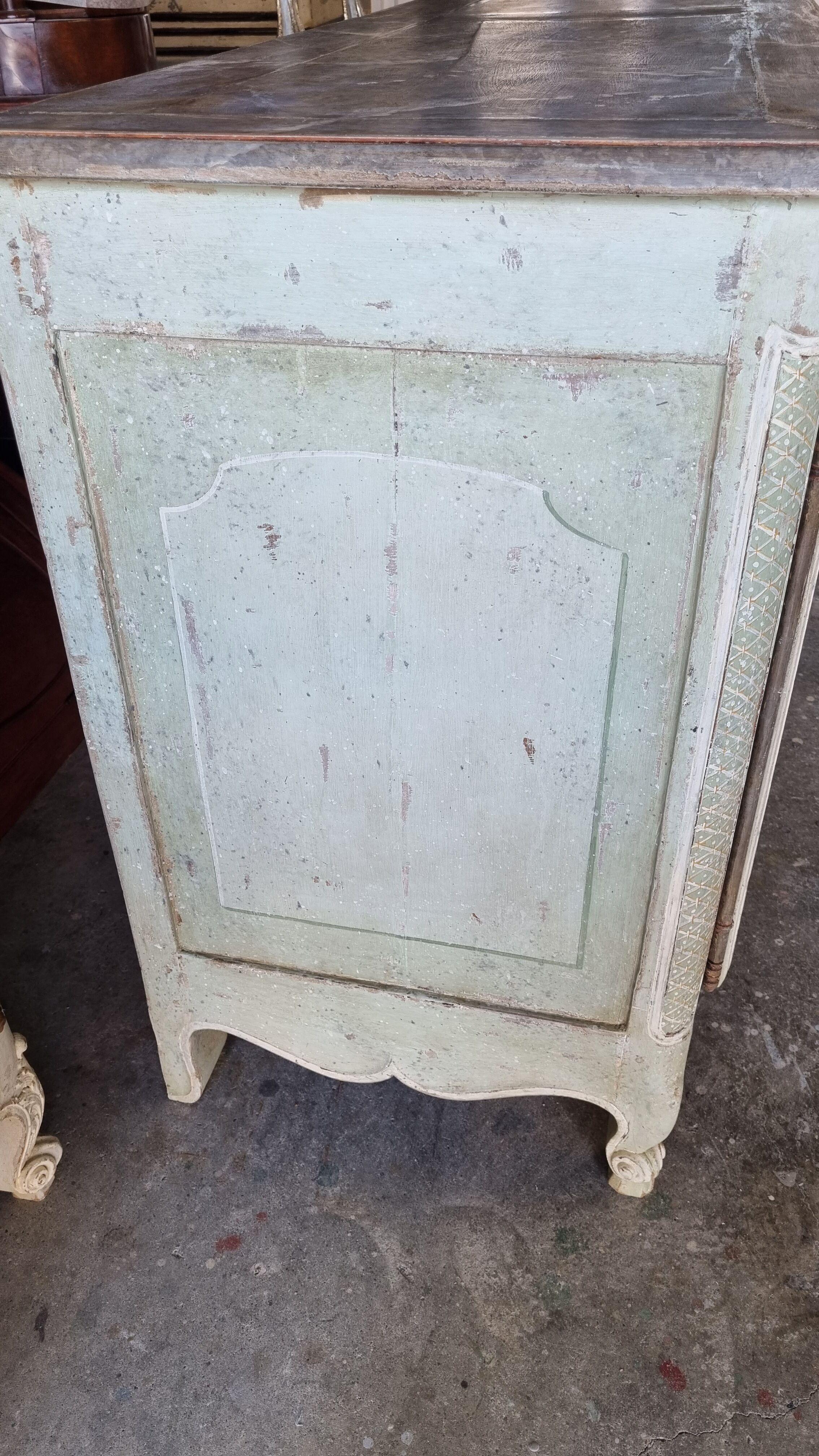 Sideboard late 18th/early 19th