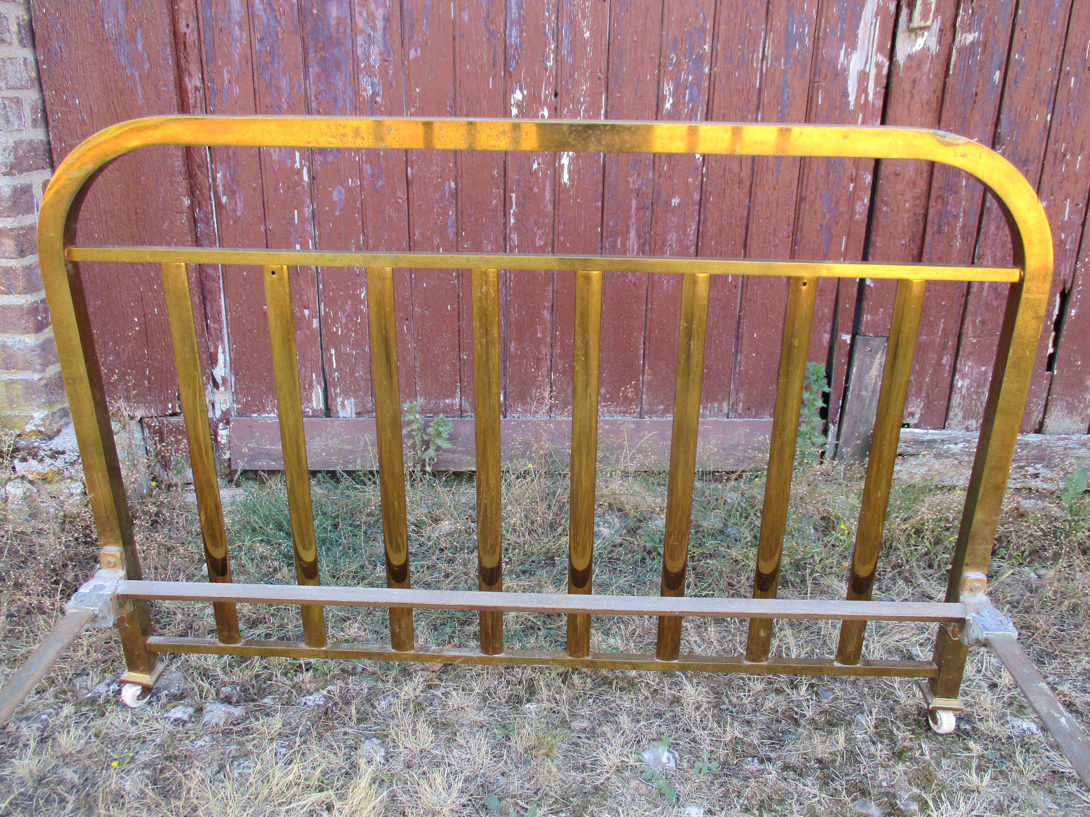 Old bed napoleon iii in gilded brass on wheels