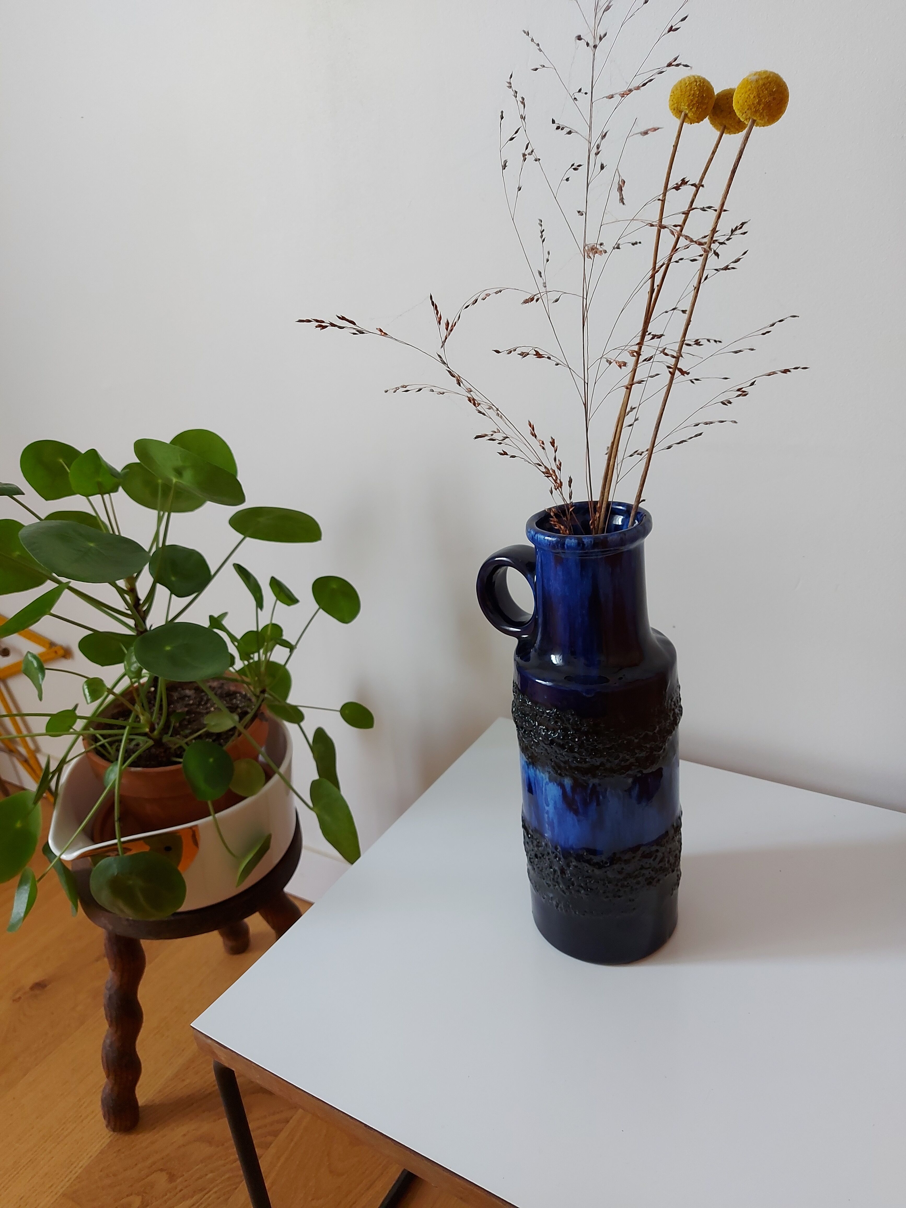 West germany vase 401-28