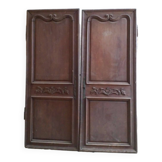 Paire de portes d armoire