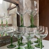 Verres à pied vintage pied vert
