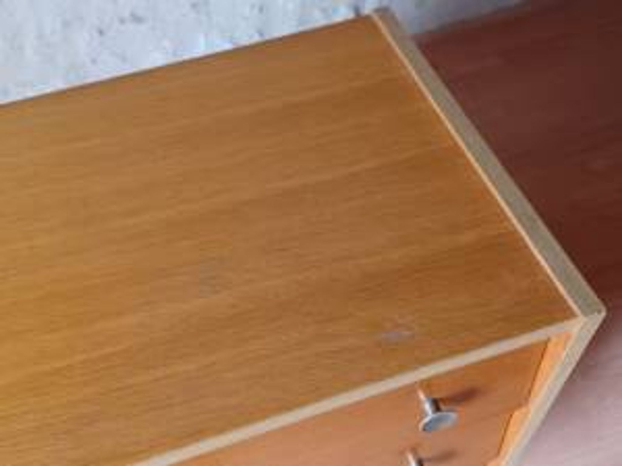 Commode vintage en bois clair des années 1970