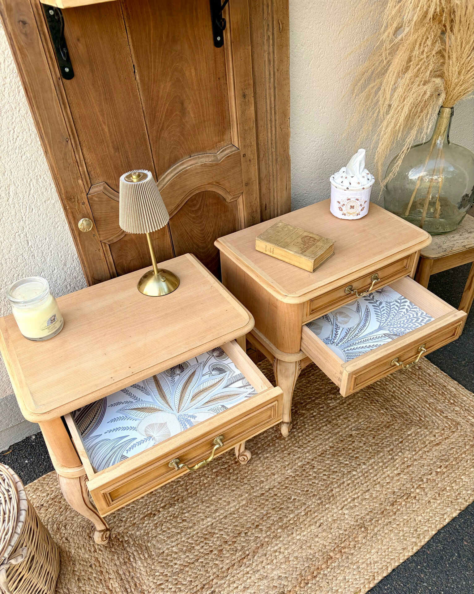 Table de chevet bois brut