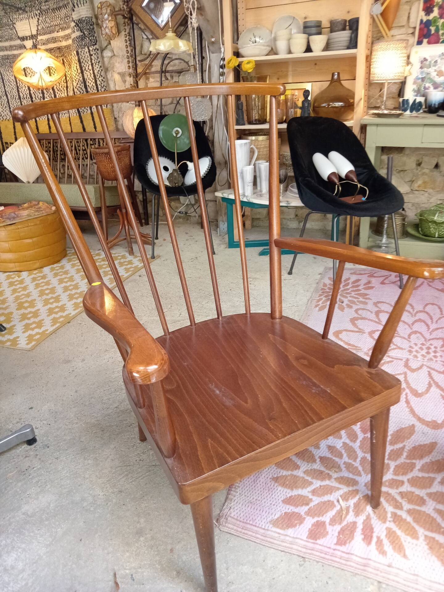 Baumann fan chair
