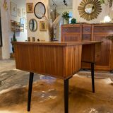 Scandinavian office 1960 two sides