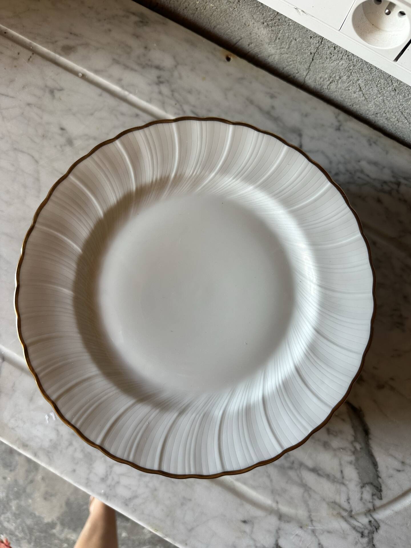 13 flat plates Bernardaud Verlaine