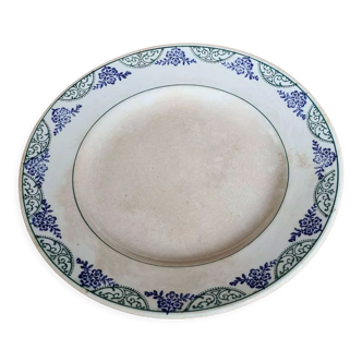 Assiette piedouche Terre de fer