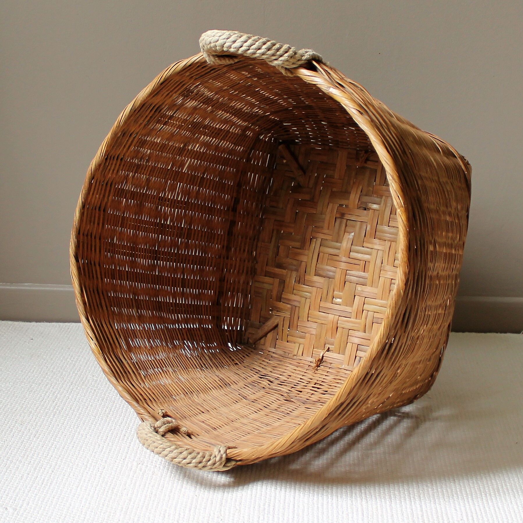 BIG BASKET RONTIN VINTAGE & POIGNEES ROPE