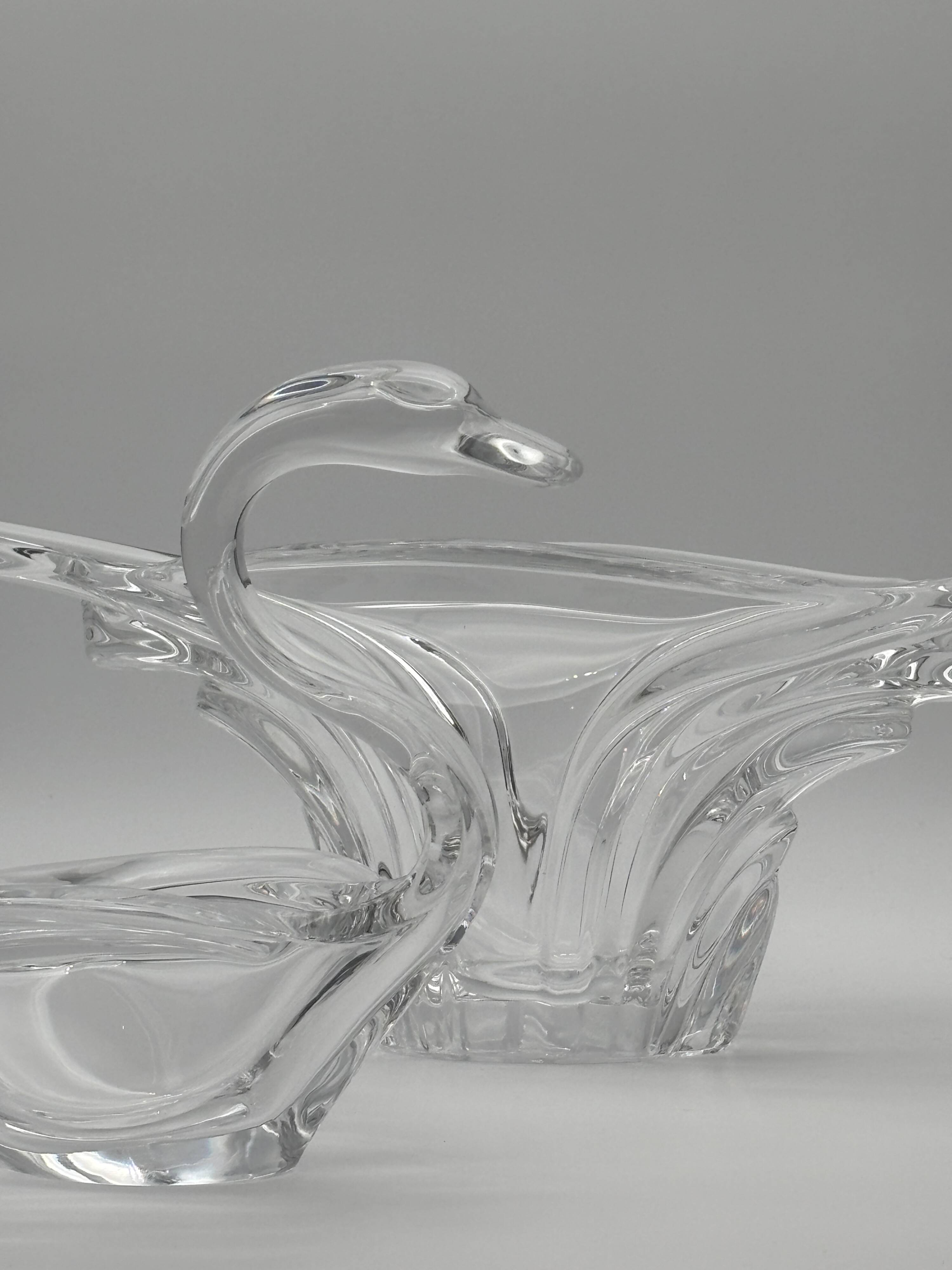 Large crystal centrepiece Art Vannes & matching swan – 54 cm