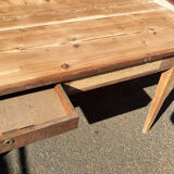 Table de ferme pied fuseau
