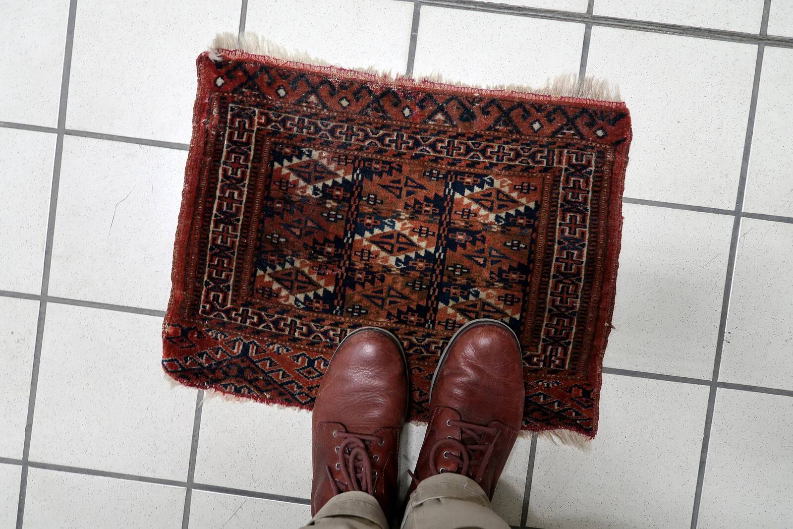 Handmade antique Turkmen Yomud collectible mat rug 40cm x 51cm, 1900s
