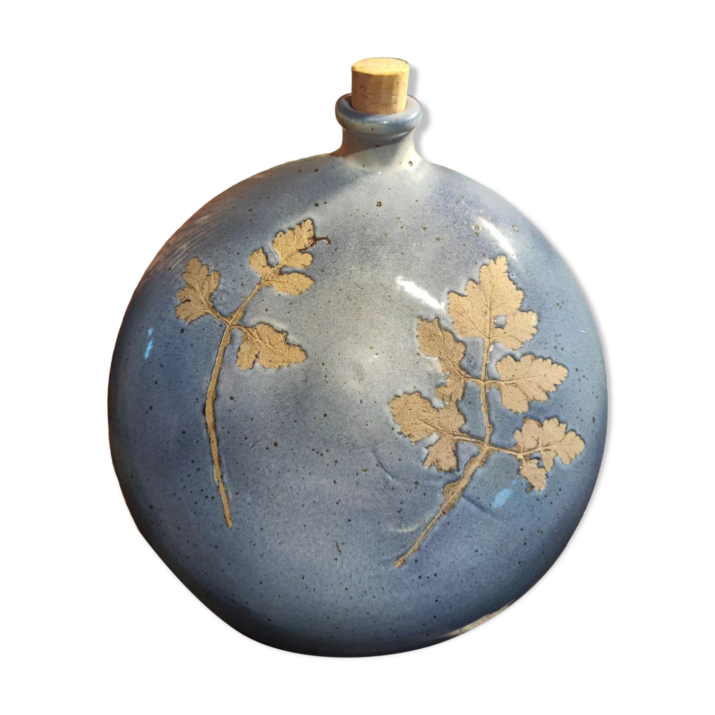 Wall vase la borne, contemporary sandstone