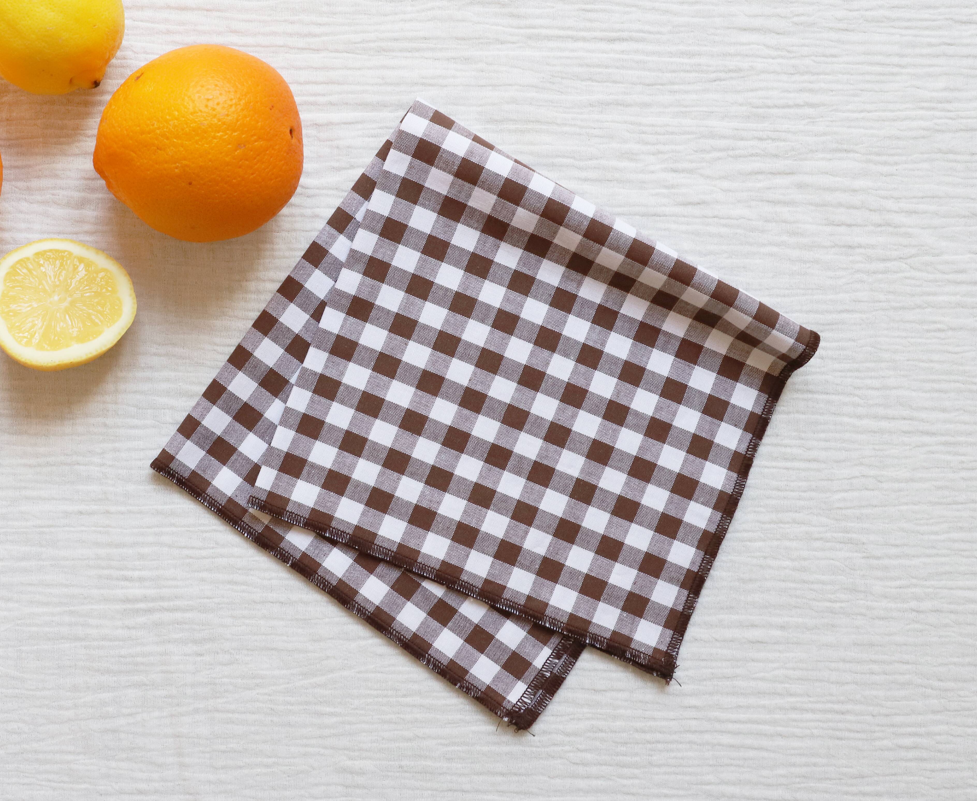 MONOPRIX - Serviette marron vichy