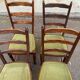 4 chaises bois massif et velours vert
