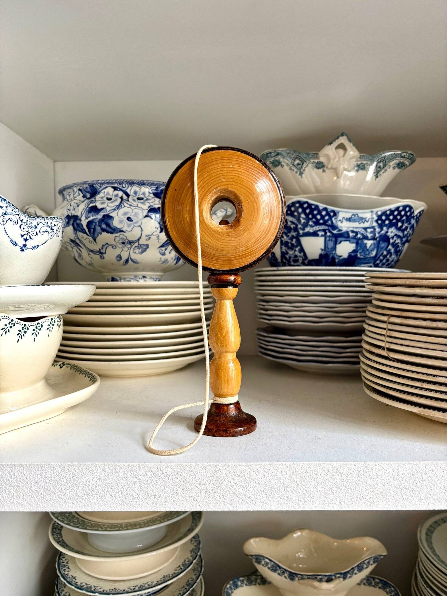 Bilboquet in light and dark wood