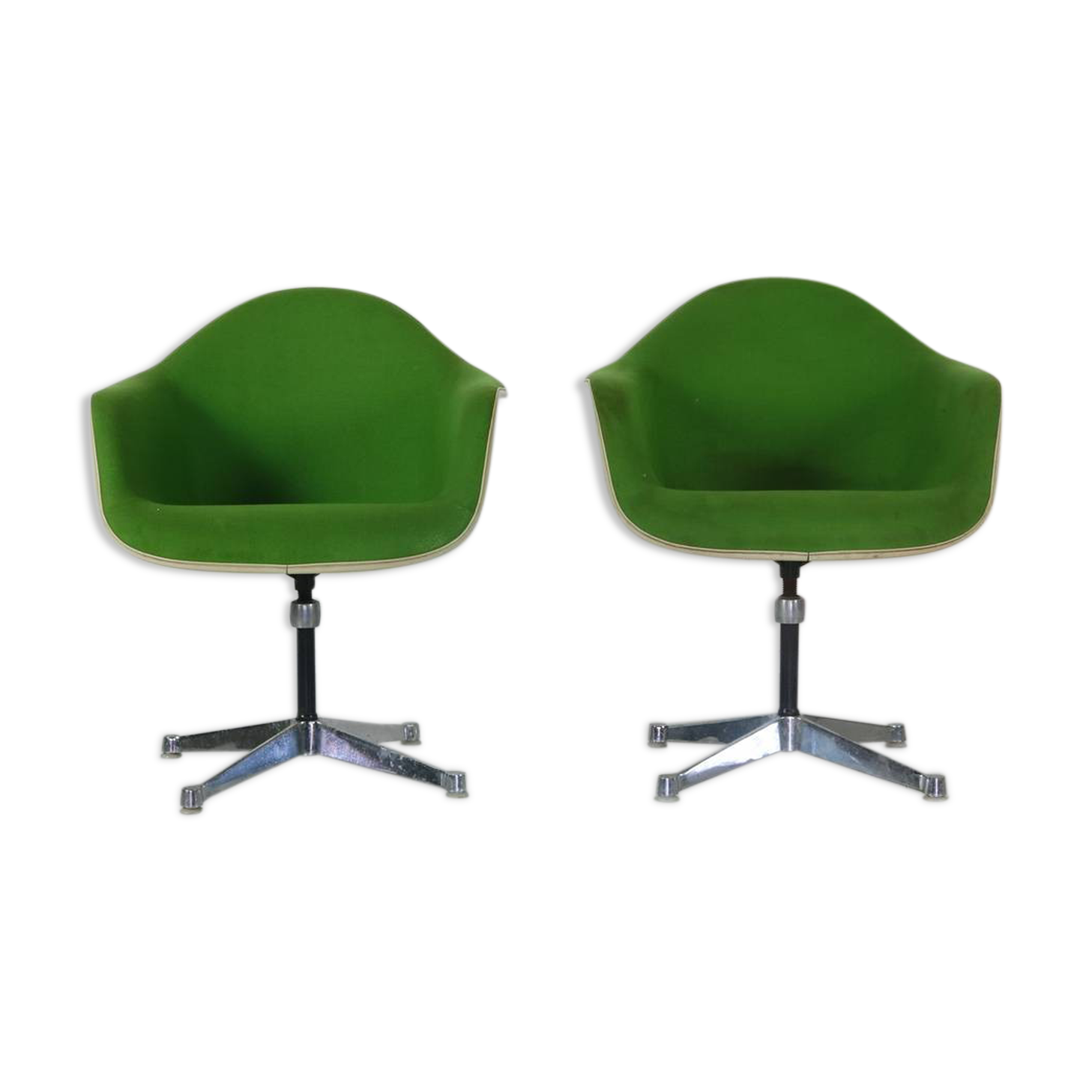 Two armchairs Charles and Ray Eames